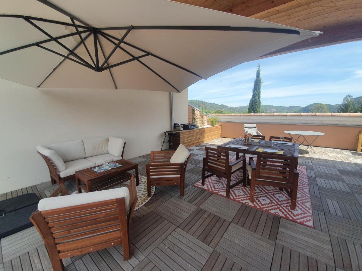 Terrasse 130M2 Panoramique Avec Climatisation Piscine - 3 Chambres Gréoux-les-Bains Buitenkant foto