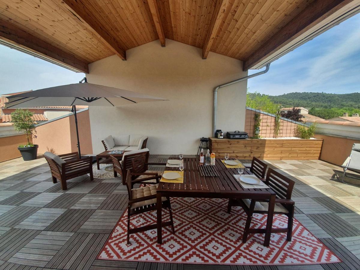 Terrasse 130M2 Panoramique Avec Climatisation Piscine - 3 Chambres Gréoux-les-Bains Buitenkant foto